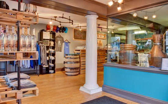 Wiggly Bridge Distillery