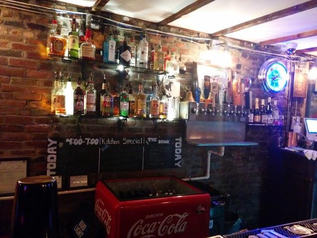 Munjoy Hill Tavern