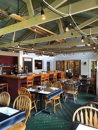 Oliver's Bistro