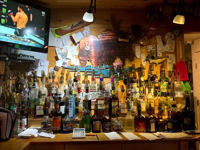 Stress Free Moose Pub & Cafe